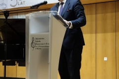 4dc50374-2a56-4211-9a26-98cf735da112