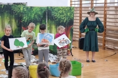 bffb0183-6459-43c8-9e24-6e50cba54249