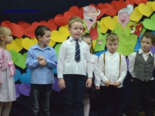 Dzień Babci i Dziadka u przedszkolaków z oddziału 0f