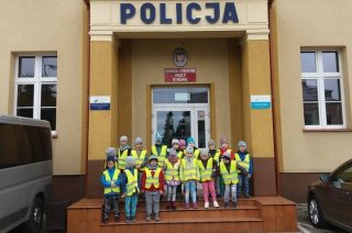 Nie tylko chłopcy marzą by zostać policjantem, bądź strażakiem