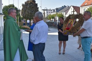 W parafii św. Stanisława BM w Mławie dziękowali Bogu za tegoroczne plony