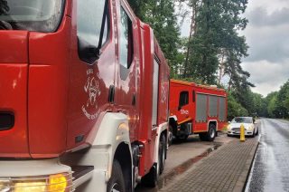 Pożary aut w Zdrojach i na drodze 563 za Lipowcem