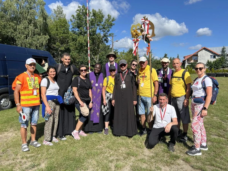 Pielgrzymi Miedzianej siódmy dzień na szlaku.