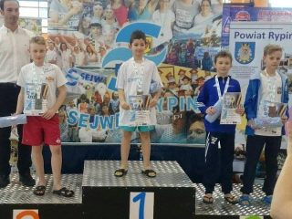 Tymek najlepszym zawodnikiem rocznika 2005. Pięć medali Płetwala