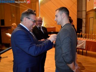 „Oddając krew ratujesz życie”. Mławscy krwiodawcy odznaczeni