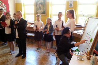 Dzień Patrona w SP w Nosarzewie Borowym