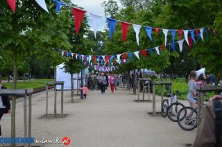 Piknik rodzinny we francuskim stylu