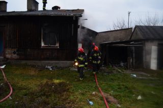 Pożar drewniaka przy ulicy Sienkiewicza
