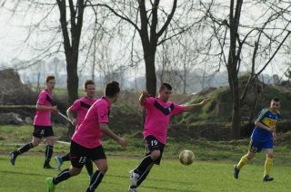 Skuteczny rewanż Konopianki. Żak bez szans