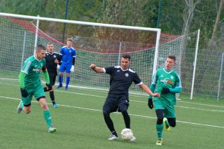 Mławianka przegrywa na koniec. Trzy debiuty