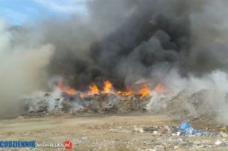 Rząd proponuje nowe przepisy o odpadach. Czy skończą się pożary wysypisk?