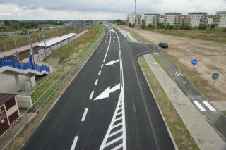 Aleja św. Wojciecha po częściowych odbiorach, ale nadal zamknięta dla samochodów