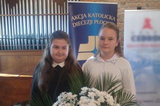 Uczennice z Dzierzgowa wyróżnione w konkursie „Świadkowie Niepodległej”