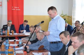 Dzierzgowo. Śmieci w rowie powodem skargi na wójta