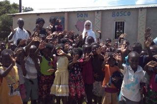 Sami zbierają fundusze na kształcenie dzieci w Afryce