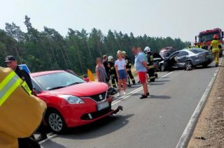 Karambol koło Glinojecka.”Siódemka” zablokowana