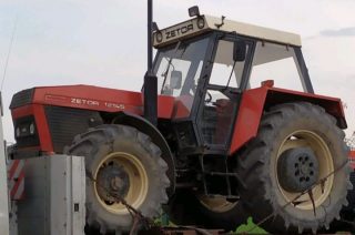 Szukamy skradzionego ciągnika Zetor 12145. Wysoka nagroda!