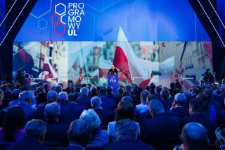 Kaczyński zapowiada 800 plus