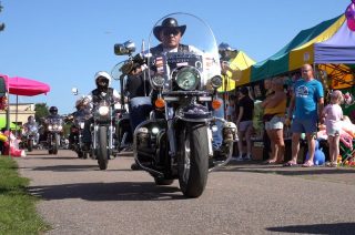 Ponad 250 motocykli na pikniku. To pierwszy sukces Moto Klubu Strzegowo [FOTO]
