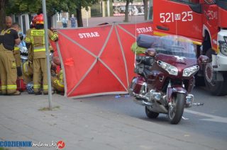 Tragiczny wypadek na Warszawskiej. Nie Ĺźyje motocyklista [FOTO, FILM]