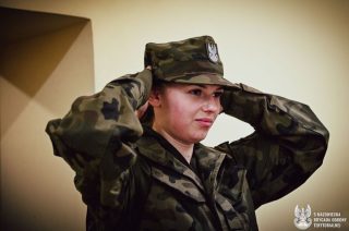 Ponad 140 ochotników rozpoczęło szkolenie  w 5. Mazowieckiej Brygadzie Obrony Terytorialnej