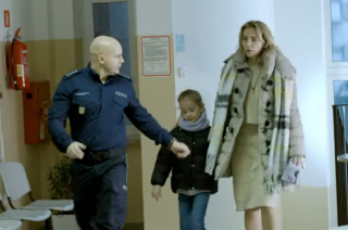 Uważaj na próby wyłudzenia kodów do wpłat wysyłanych z mediów społecznościowych! [FILM]