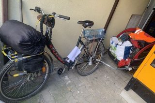 Na ulicy Kopernika odnaleziono rower z przyczepką. Pojazd do odbioru na Policji