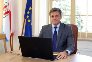 Mariusz Szczechowicz drugim zastępcą burmistrza i naczelnikiem wydziału oświaty