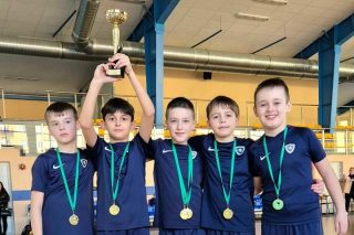 Z turnieju  MAKOWIANKA CUP Akademia Piłkarska Nazar wróciła z pucharem