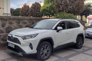 Ratusz kupi nowego SUV-a bo tego oczekują mieszkańcy?