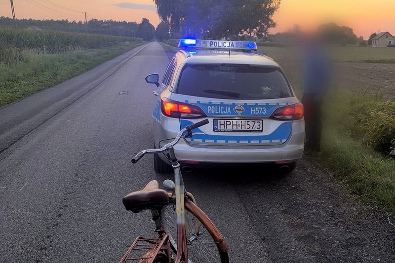 Po kielichu za kierownicą auta, motoroweru i roweru