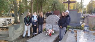 „Szkoła pamięta” – pamiętamy o tych, którzy odeszli