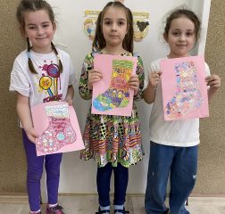 Dzień Kolorowych Skarpetek w grupie 0A