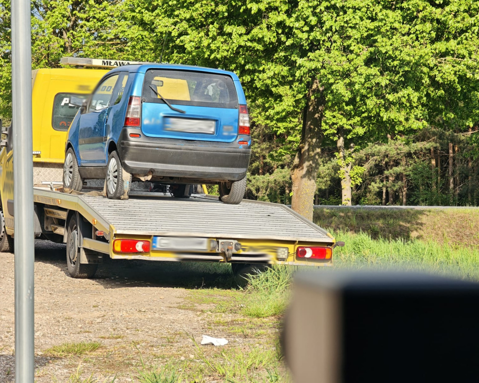 Myślał, iż wystarczy dowód osobisty. Czterokołowiec trafił na policyjny parking