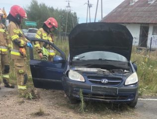 Pijany i z dożywotnim zakazem za kierownicą. Po wypadku chciał zrzucić winę na nieprzytomną pasażerkę