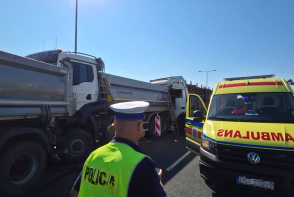 Uwaga kierowcy! Droga S7 w kierunku Gdańska zablokowana na wys. m. Rączki.