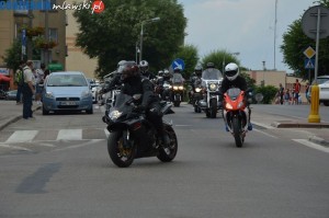 221 (117)