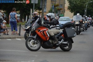 221 (121)